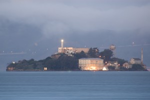 Alcatraz_dawn_2005-01-07